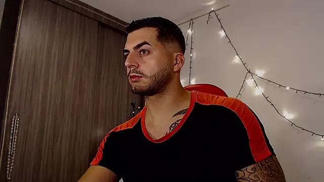 thomas gun online show from 01/12/25, 05:03