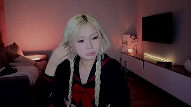 RileyMee online show from 04/09/26, 03:17