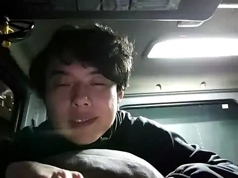 whitebriefboy online show from 01/24/25, 08:32