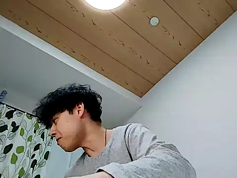 whitebriefboy online show from 03/11/25, 02:29