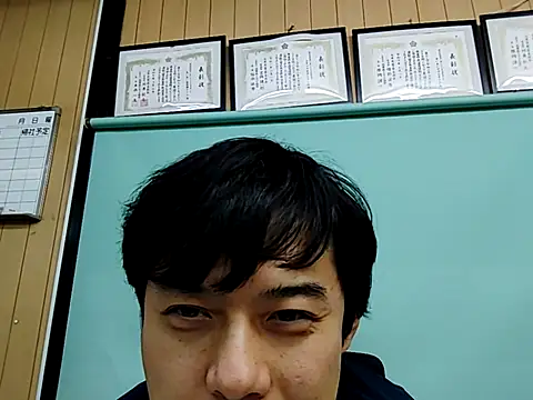 whitebriefboy online show from 10/24/25, 03:41