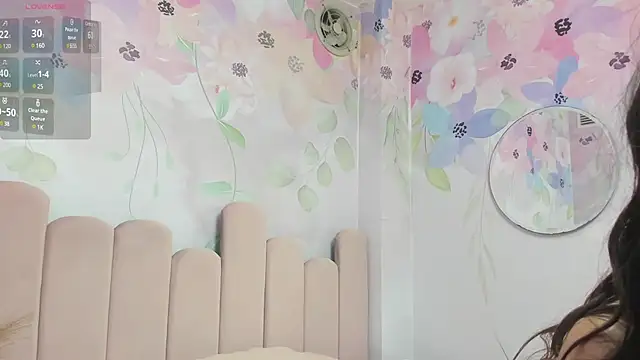 Snapshot of Annie_Cute18_ chatting on 03/20/25, 03:56 Annie Cute18 online show from 03/20/25, 03:56