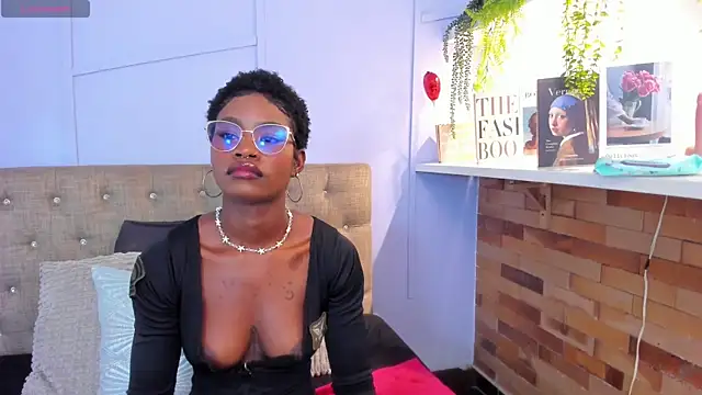 Snapshot of amber-hill chatting on 07/18/26, 12:20 amber-hill online show from 07/18/26, 12:20