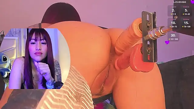 Snapshot of jolee__ chatting on 11/04/25, 02:10 jolee online show from 11/04/25, 02:10