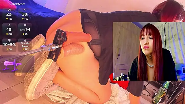 Snapshot of jolee__ chatting on 12/14/25, 01:22 jolee online show from 12/14/25, 01:22