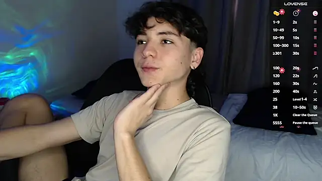 Snapshot of Joe23__ chatting on 03/17/25, 05:38 Joe23 online show from 03/17/25, 05:38