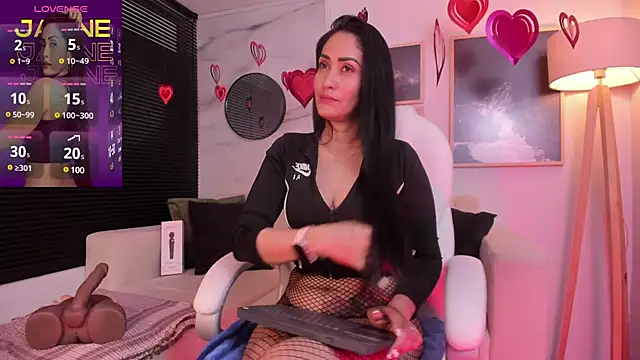 Janne lee online show from 02/08/25, 09:57