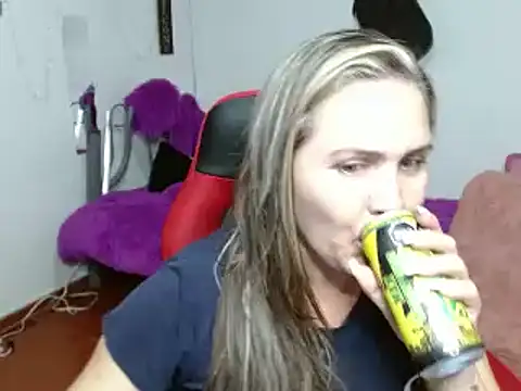 helenca43 online show from 02/06/25, 04:10