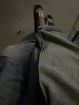 Snapshot of YawlingJingoist chatting on 02/04/26, 08:25 YawlingJingoist online show from 02/04/26, 08:25