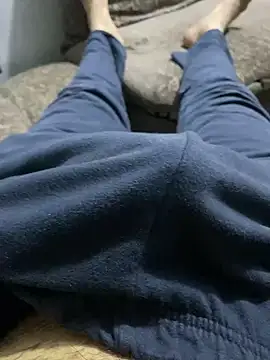 Snapshot of YawlingJingoist chatting on 02/16/26, 01:02 YawlingJingoist online show from 02/16/26, 01:02