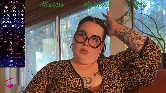 Snapshot of MissBika chatting on 01/23/25, 12:25 MissBika online show from 01/23/25, 12:25