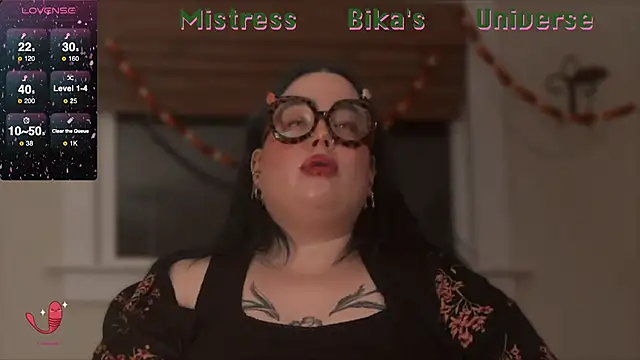 Snapshot of MissBika chatting on 02/14/25, 08:59 MissBika online show from 02/14/25, 08:59