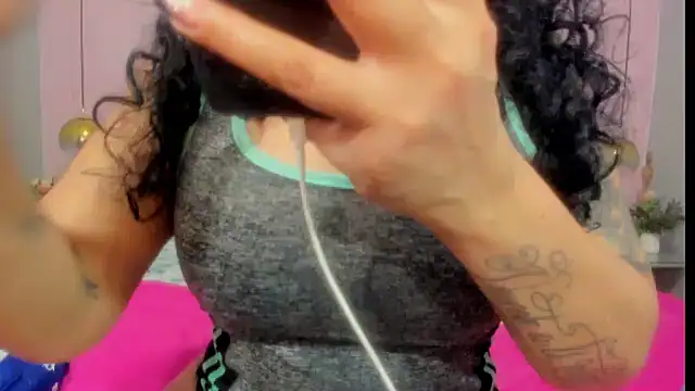 valeriasexxx online show from 02/13/25, 09:51