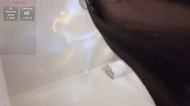 Snapshot of Sweet-Angel999 chatting on 03/16/25, 01:49 Sweet-Angel999 online show from 03/16/25, 01:49