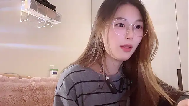 Sweet-Angel999 online show from 01/14/26, 12:49