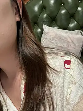 Sweet-Angel999 online show from 06/25/26, 04:11
