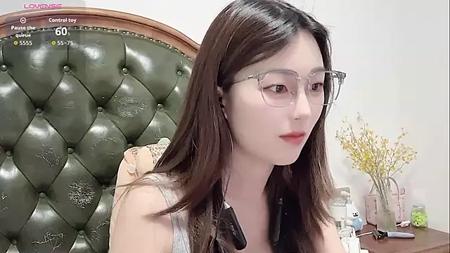 Sweet-Angel999 online show from 07/10/26, 02:52