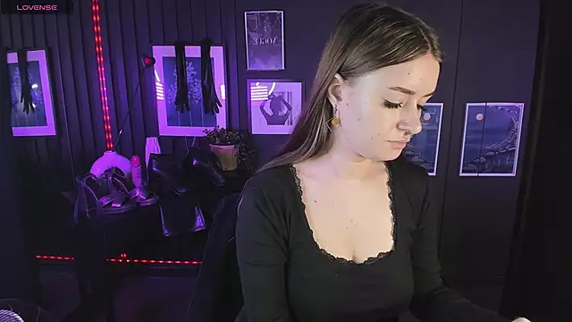 Lily Moonlight online show from 01/30/25, 08:01