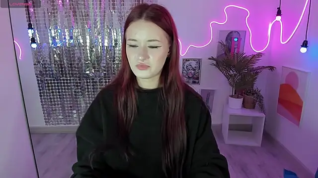 Lily Moonlight online show from 09/23/25, 07:00