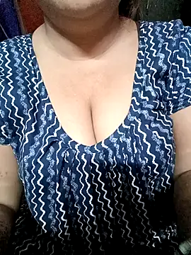 Beautyy38 online show from 02/01/25, 12:18