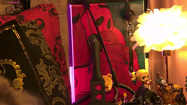 ZoeMesmerize online show from 11/07/25, 10:59