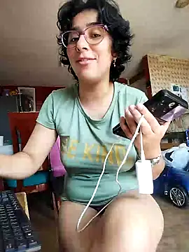 Im Alma  online show from 01/21/25, 04:37