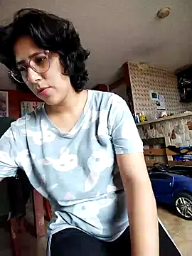 Im Alma  online show from 02/04/25, 04:39