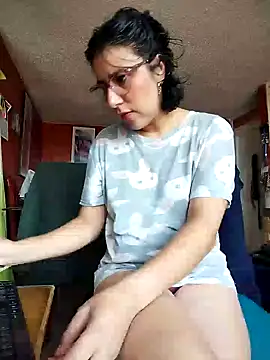 Im Alma  online show from 03/19/25, 01:29