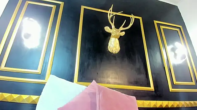 Snapshot of dalila30x chatting on 04/15/26, 02:51 dalila30x online show from 04/15/26, 02:51