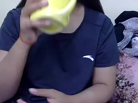 WildRuhi20 online show from 12/15/24, 02:52