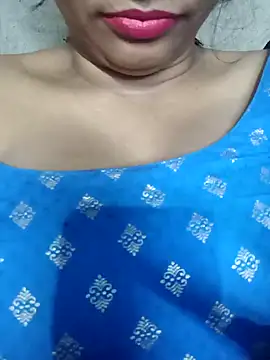 Snapshot of Wifesuman40 chatting on 12/08/24, 05:33 Wifesuman40 online show from 12/08/24, 05:33