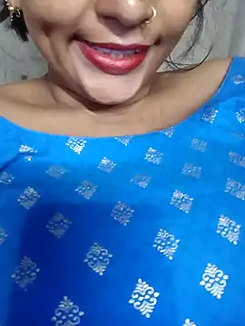 Snapshot of Wifesuman40 chatting on 12/13/24, 06:42 Wifesuman40 online show from 12/13/24, 06:42