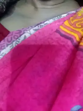 Snapshot of Wifesuman40 chatting on 12/18/24, 03:11 Wifesuman40 online show from 12/18/24, 03:11