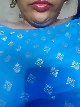 Snapshot of Wifesuman40 chatting on 01/20/25, 02:25 Wifesuman40 online show from 01/20/25, 02:25