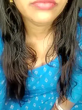 Snapshot of Wifesuman40 chatting on 01/22/25, 07:57 Wifesuman40 online show from 01/22/25, 07:57