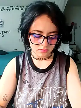 Lin-cute online show from 02/07/25, 06:45