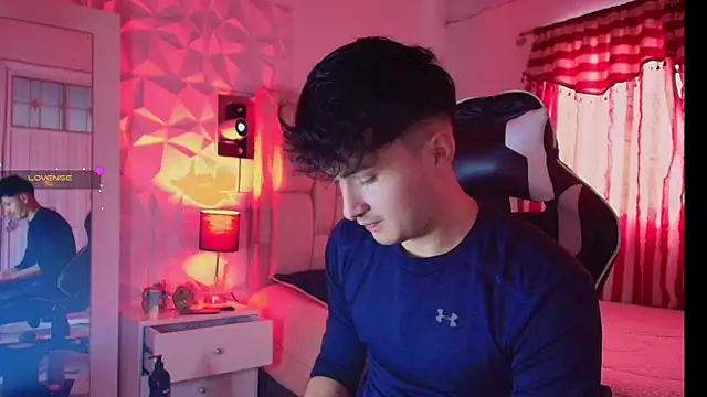 santyago taylor online show from 01/10/25, 02:45