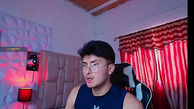 santyago taylor online show from 01/13/25, 06:05