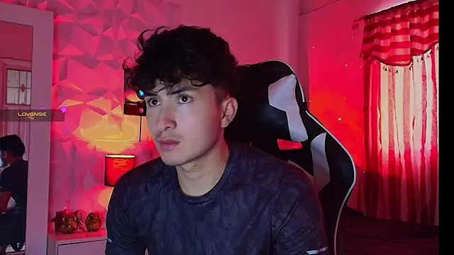 santyago taylor online show from 01/23/25, 06:45