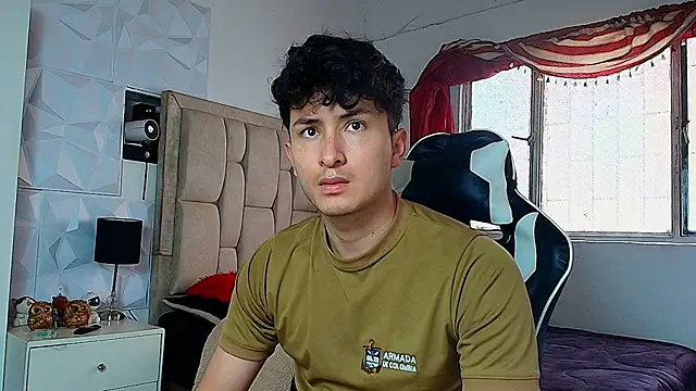 santyago taylor online show from 01/28/25, 01:16