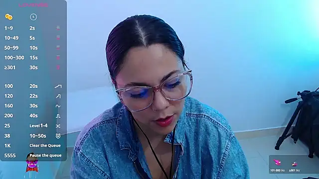 Snapshot of Mailywindsor chatting on 02/11/25, 01:30 Mailywindsor online show from 02/11/25, 01:30