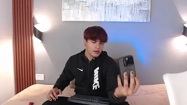 LuciferM Star online show from 04/06/26, 05:08