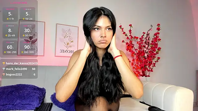 aisha sakina online show from 12/03/24, 12:57