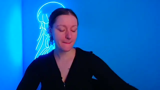 Fantasy July online show from 01/15/25, 06:54