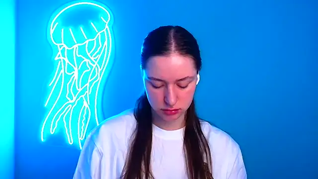 Fantasy July online show from 03/11/25, 03:34