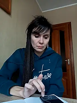 Francenia lolis online show from 02/17/25, 12:05