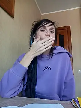 Francenia lolis online show from 01/15/26, 12:54