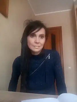 Francenia lolis online show from 02/11/26, 01:27