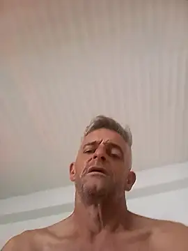 NICJOHNS online show from 12/29/24, 01:49