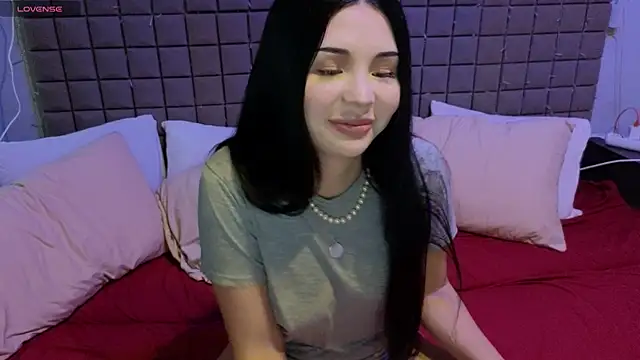 clementinena online show from 12/09/24, 03:50